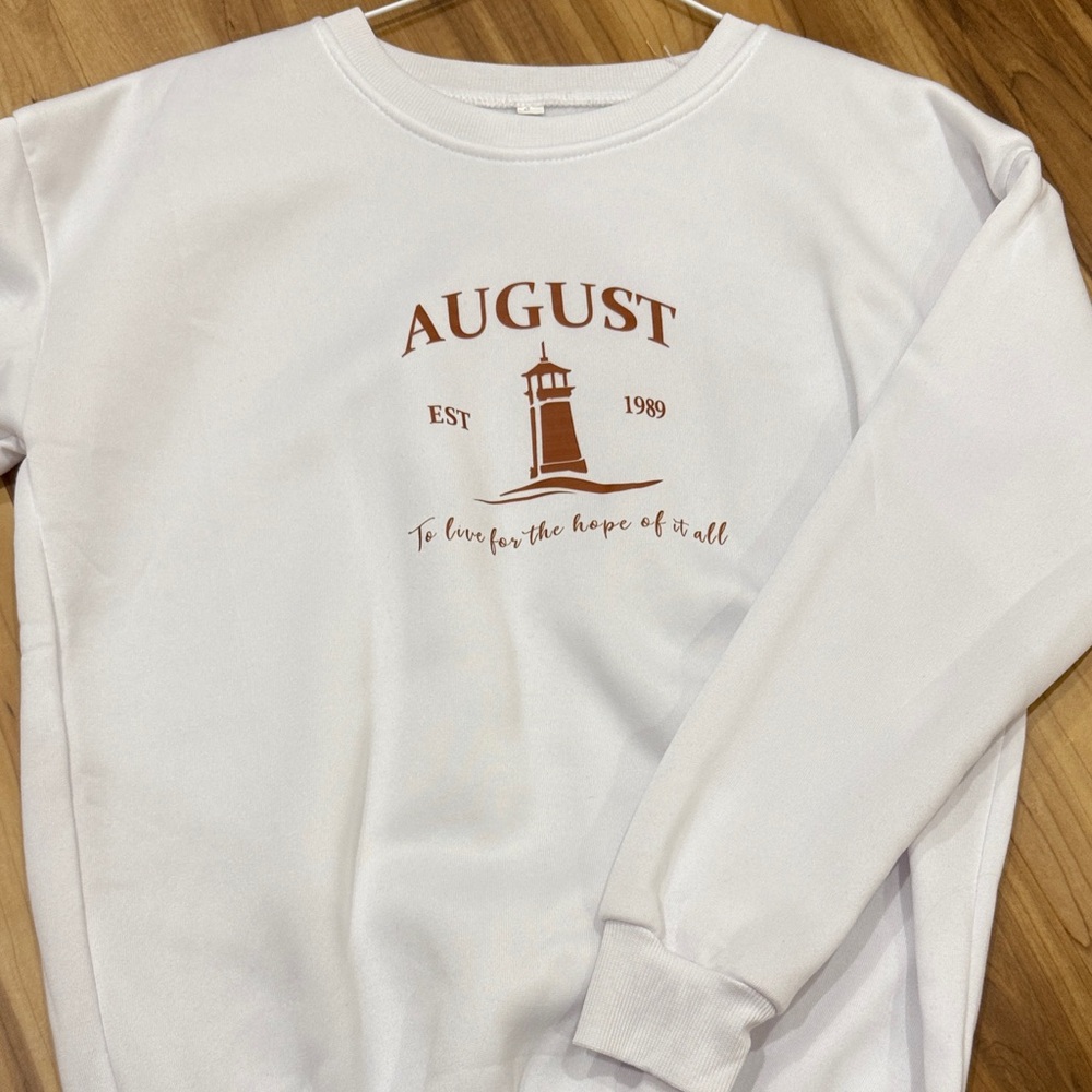 White Oversized Taylor Swift Crewneck - August
